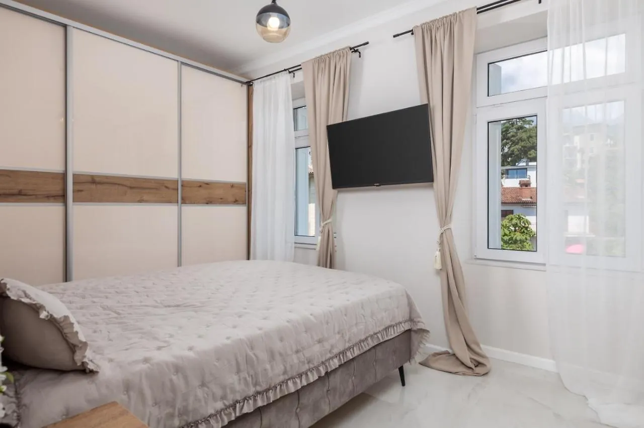 Deluxe Kvarner 1 Lovran Apartament